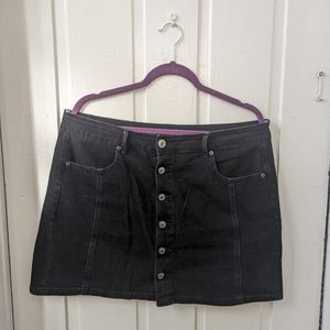 American Eagle Black Button-up Skirt